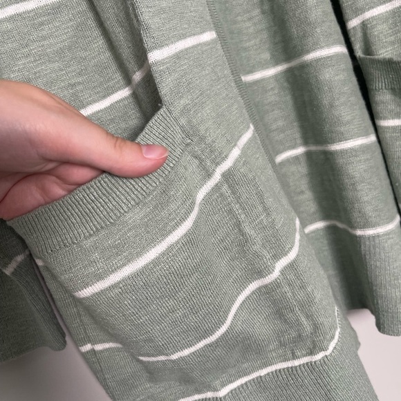 Madewell | Marlton Striped Linen Blend Cardigan Sweater Button Details Beachy - Picture 7 of 8